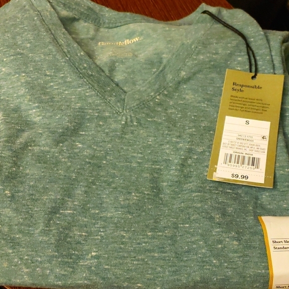Goodfellow & Co™ Men's Short Sleeve V-Neck T-Shirt - Green Size S - Picture 2 of 6